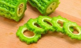 宝宝吃凉瓜视频,清凉解暑，营养美味新体验