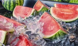 青姨现场吃瓜,揭秘娱乐圈幕后真相