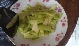 炒菜吃的白瓜叫什么瓜,白瓜的美味解析与烹饪技巧