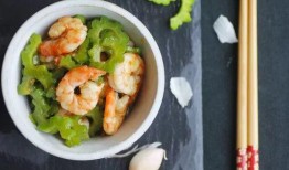 凉瓜能跟虾仁一起吃吗,凉瓜与虾仁的搭配禁忌探讨