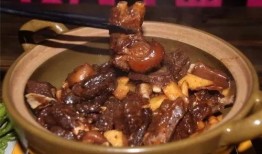 吃狗肉同时可以吃石瓜吗,同食一桌，有何讲究？