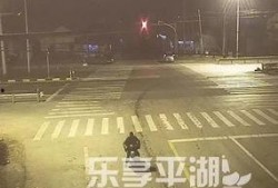 吃瓜车祸现场视频,视频记录惊险瞬间