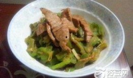 减肥吃凉瓜牛肉,健康减肥的绿色选择