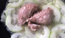 猪吃毛瓜,探寻猪与毛瓜的奇妙缘分