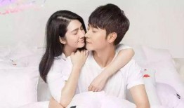 吃瓜的女人什么心理,揭秘“吃瓜群众”背后的心理动机